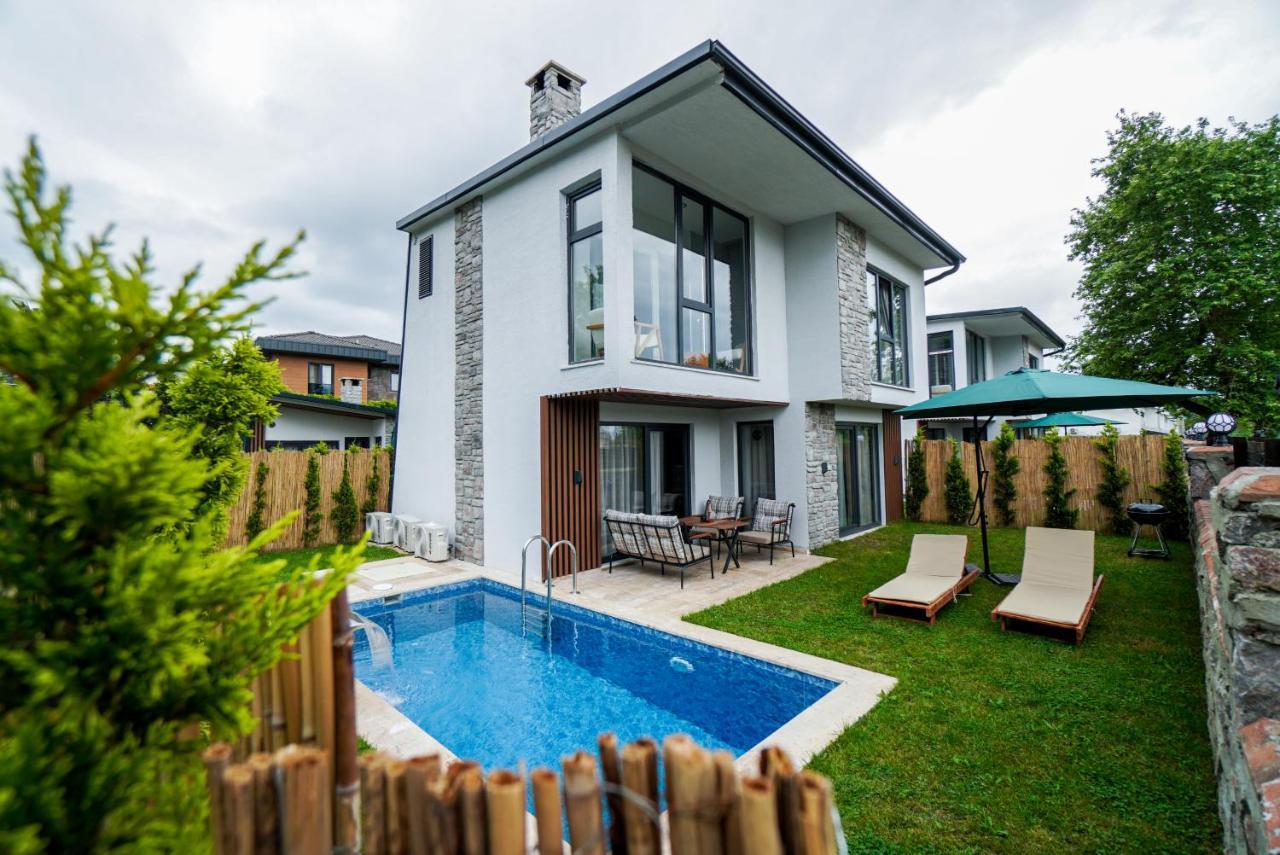 Vital Home Sapanca Isitmali Havuzlu Villa&Bungalov Εξωτερικό φωτογραφία
