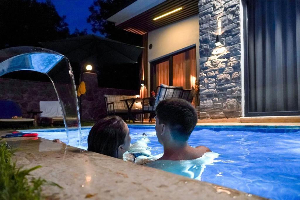 Vital Home Sapanca Isitmali Havuzlu Villa&Bungalov Εξωτερικό φωτογραφία