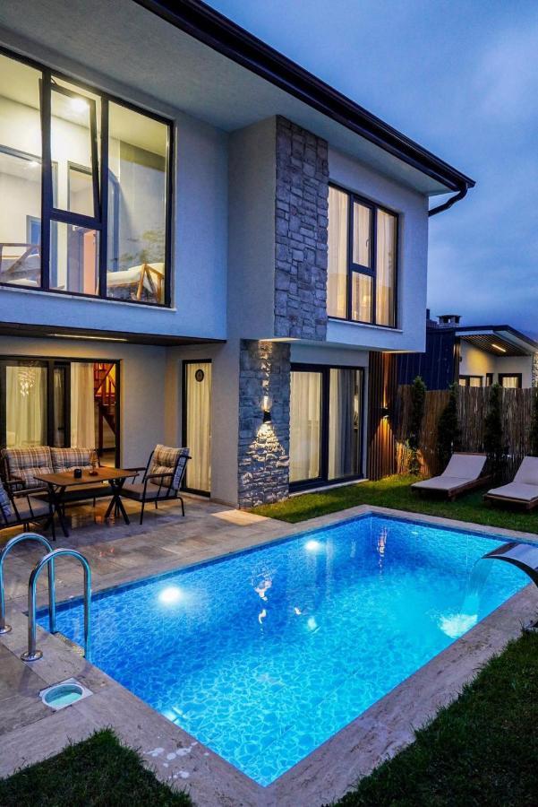 Vital Home Sapanca Isitmali Havuzlu Villa&Bungalov Εξωτερικό φωτογραφία